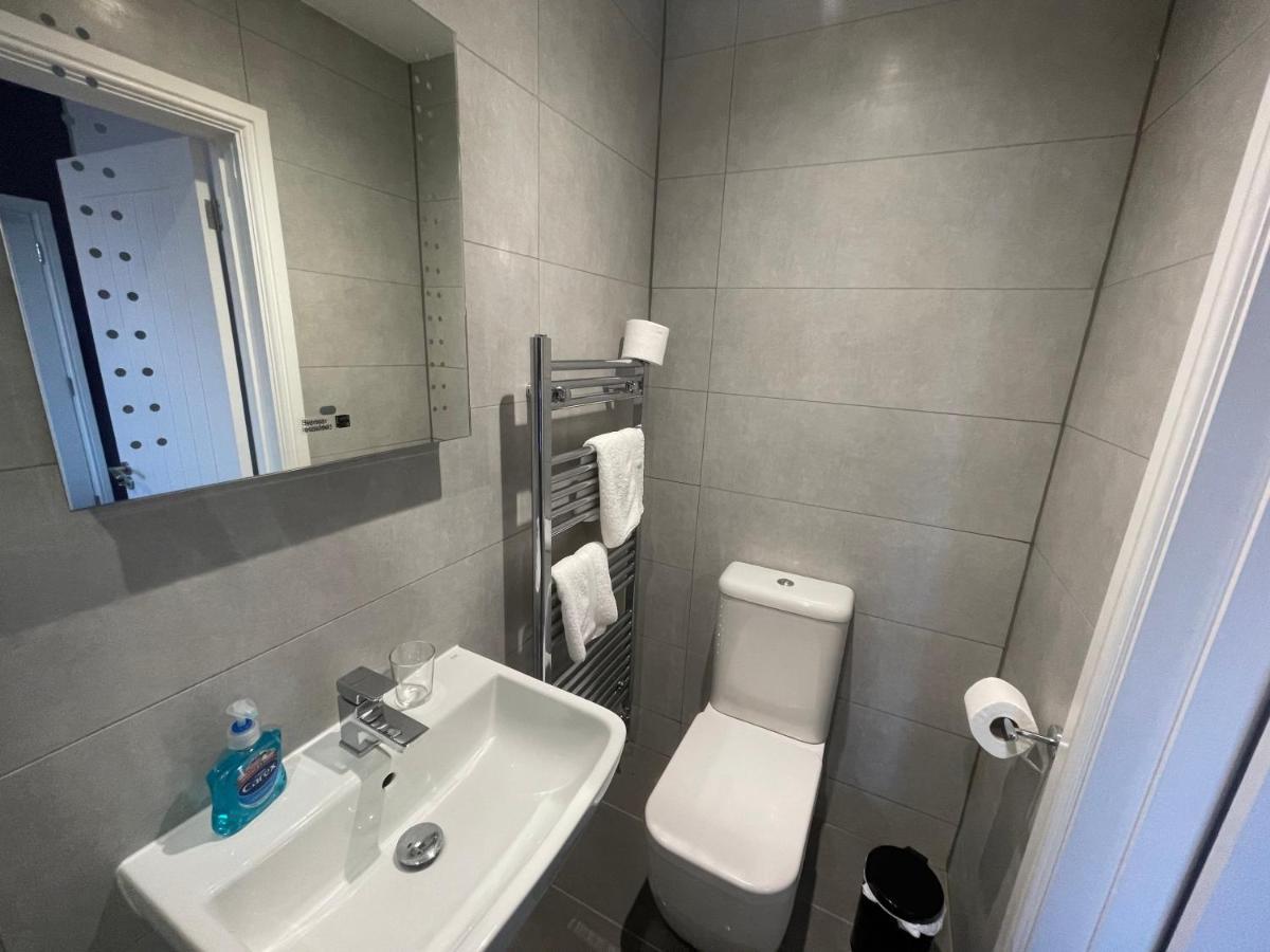 Arlan House, Central Basingstoke Hotel 외부 사진