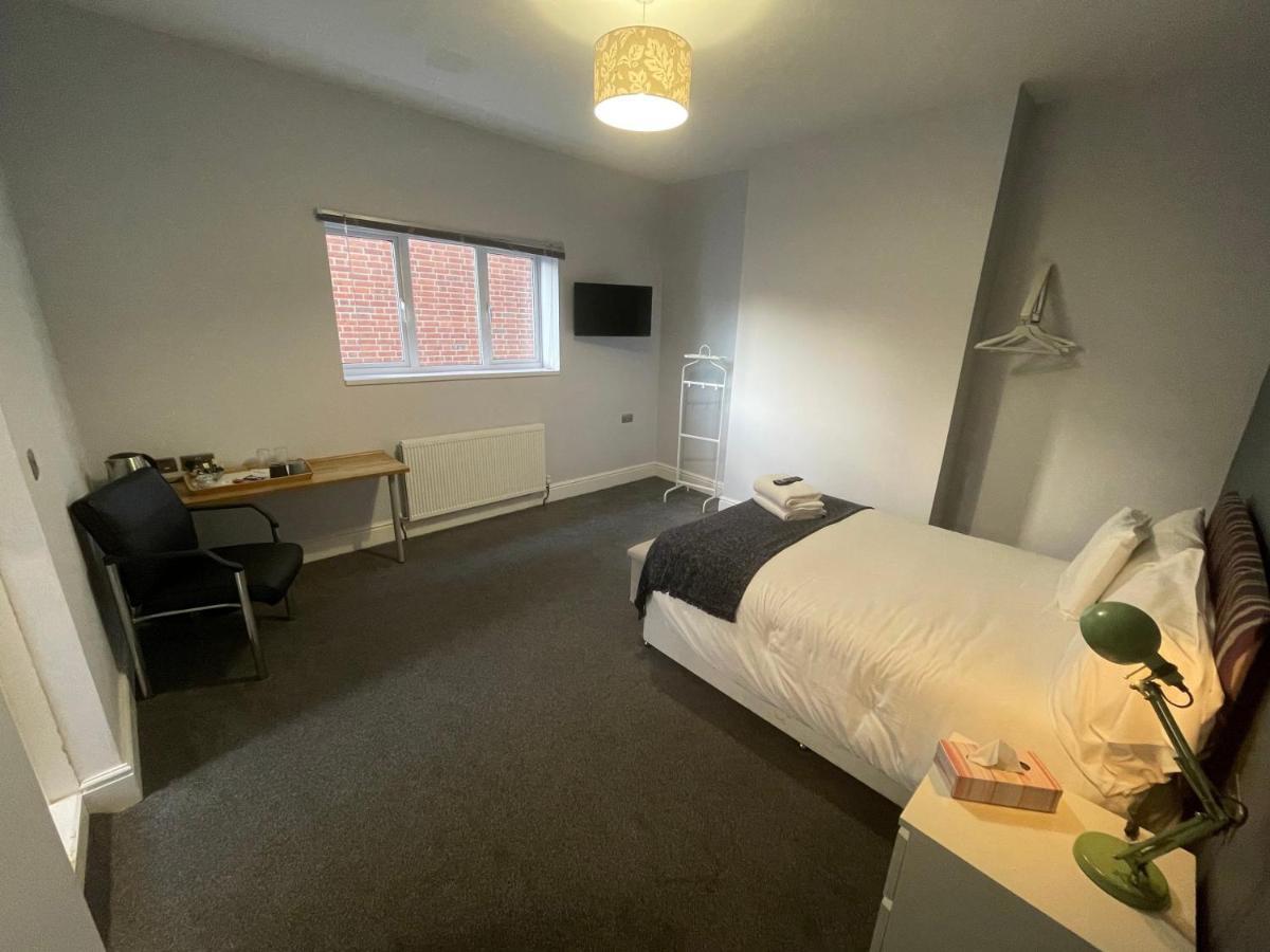 Arlan House, Central Basingstoke Hotel 외부 사진